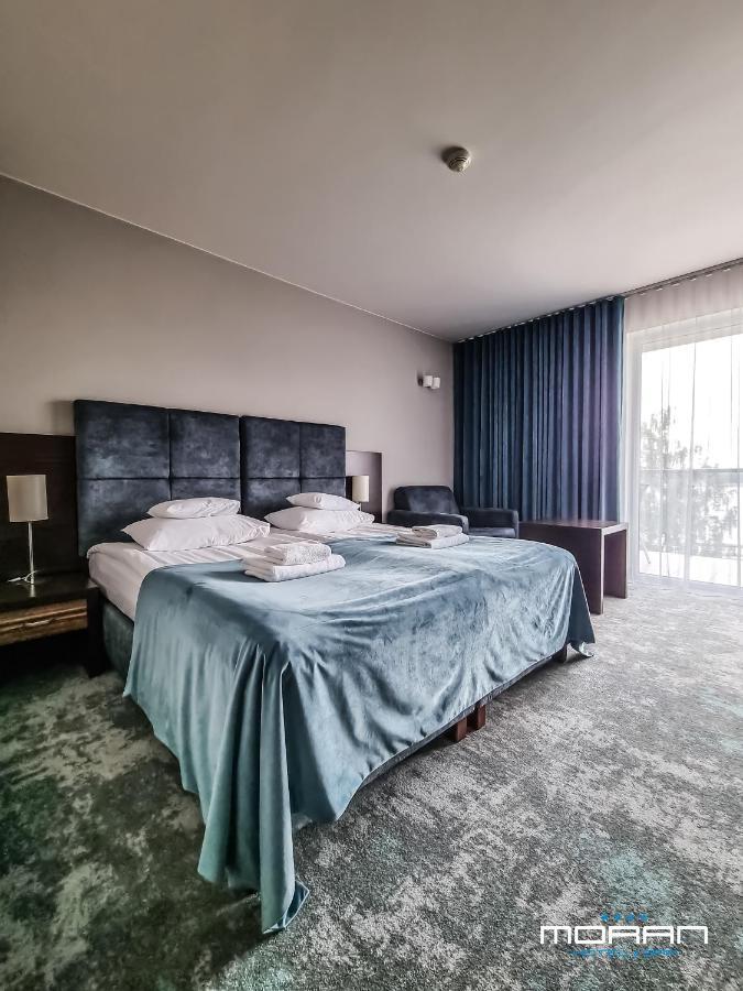 Hotel Moran & Spa Powidz Kültér fotó