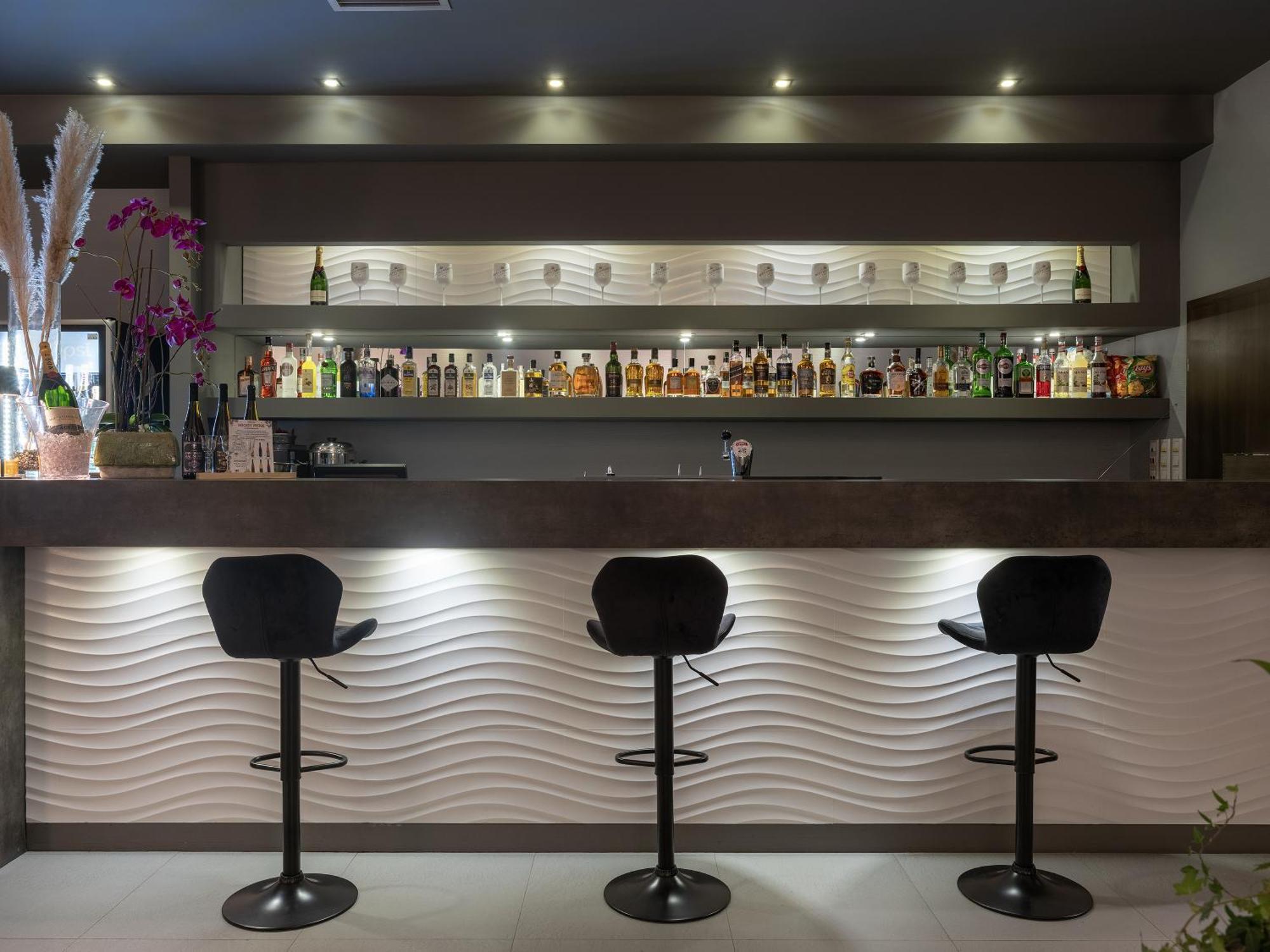 Hotel Moran & Spa Powidz Kültér fotó