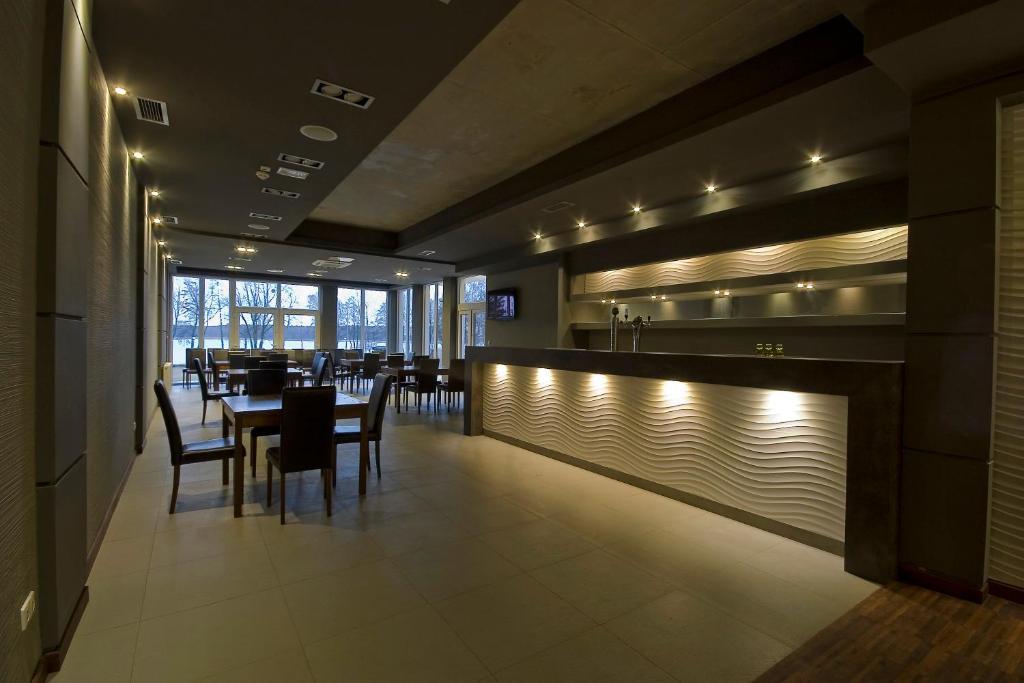 Hotel Moran & Spa Powidz Kültér fotó